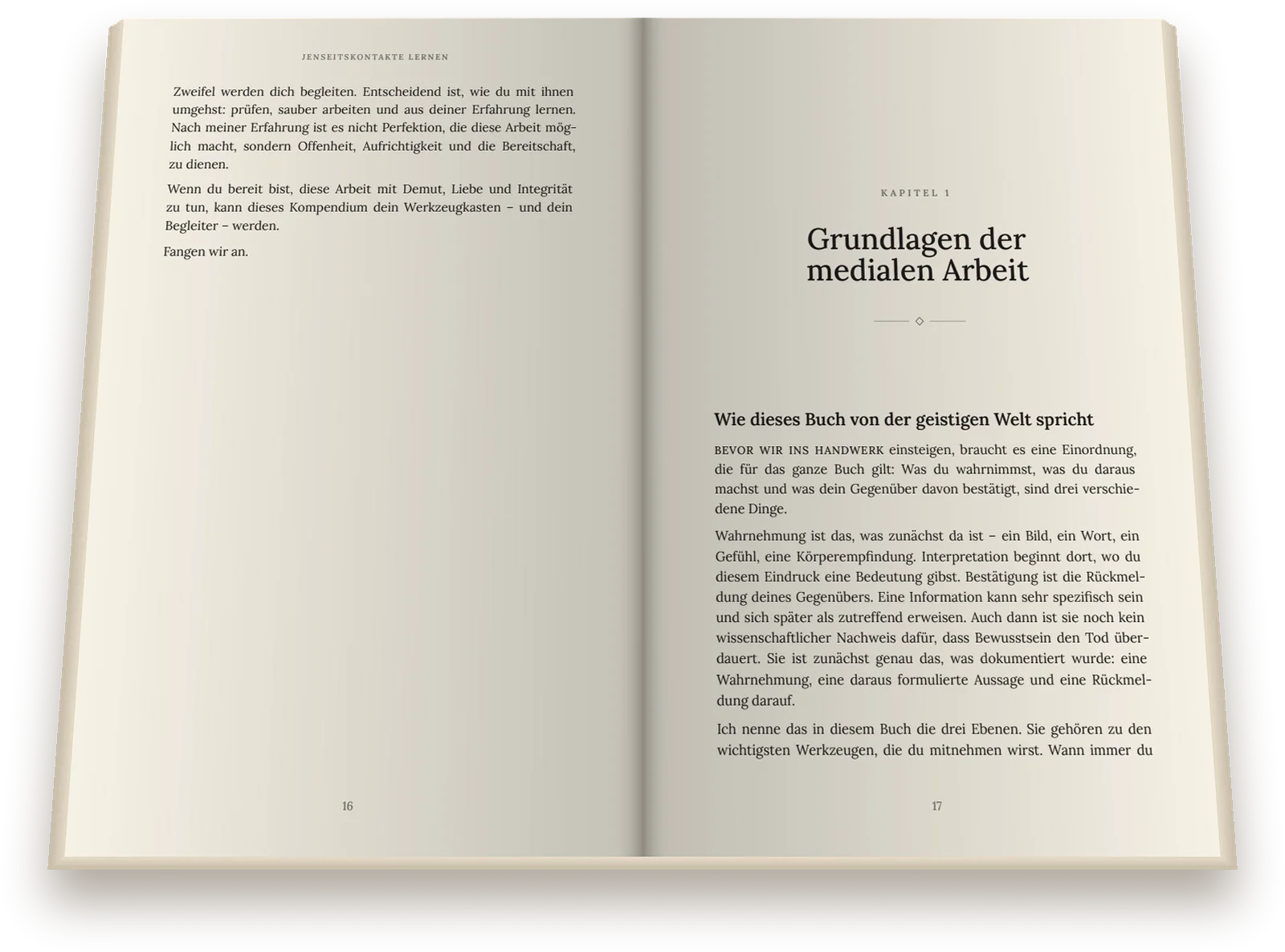 Aufgeschlagenes Buch Jenseitskontakte lernen: Ende des Vorworts und Beginn von Kapitel 1